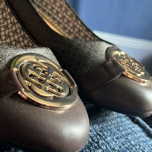 New Size 8 Daisy Fuentes flats